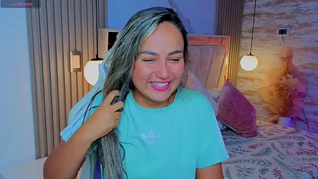 Chatroom en direct de Tender_lila