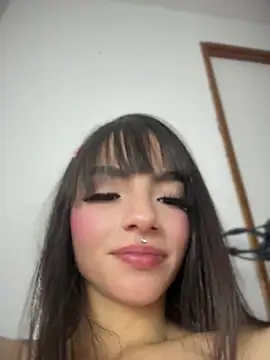 barbie_gv Adlı Modelin Canlı Sohbet Odası