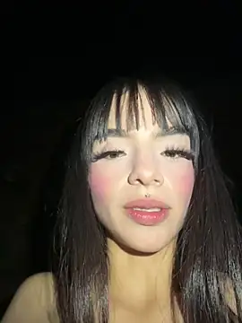barbie_gv Adlı Modelin Canlı Sohbet Odası