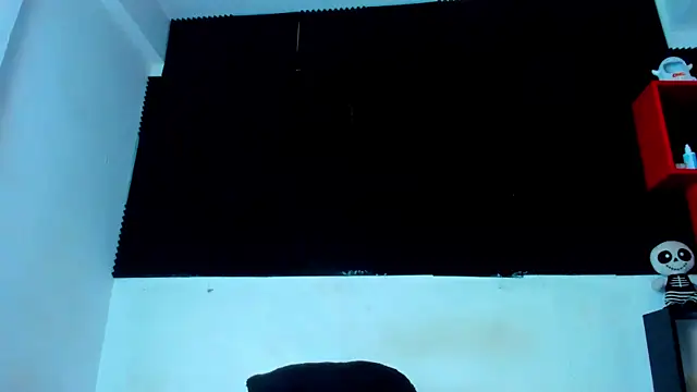 AkaliD élő chatszobája