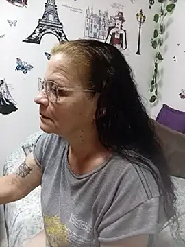 katrinna_ – live chatrum