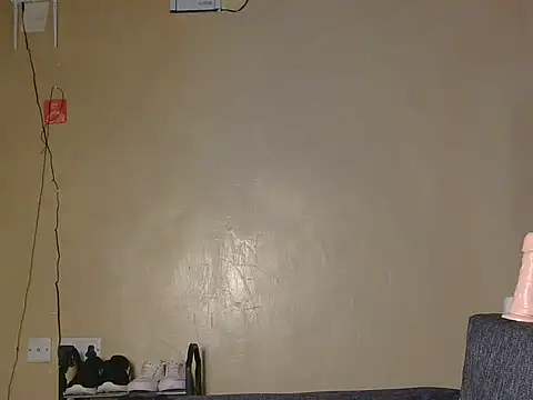 Chat soba uživo modela Littlemissbarbie