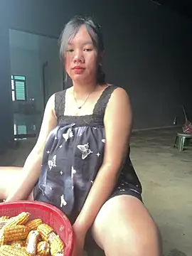 Suki-love's Live Chat Room
