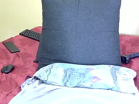 freakytara98 Live Chatraum
