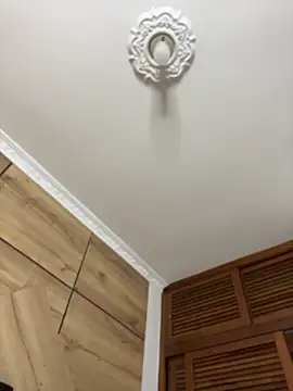 MiaBlonde1 – live chatrum