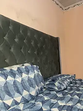 غرفة دردشة nothileenhle المباشرة