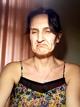 חדר צ'אט בשידור חי של Alene_Lorrie