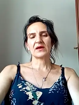 Alene_Lorrie Adlı Modelin Canlı Sohbet Odası