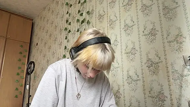 Živá chatovací místnost FatimahFroman