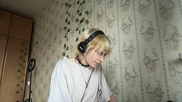 FatimahFroman – live chatrum
