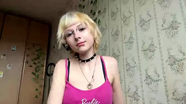 Živá chatovací místnost FatimahFroman