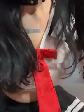 غرفة دردشة is_petite المباشرة
