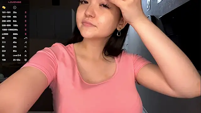NikiGrandberry 现场聊天室