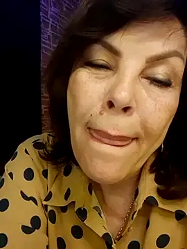 Sala de chat en directo de SannyMI-LF