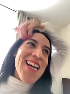 Živá chatovací místnost Mila_rebel