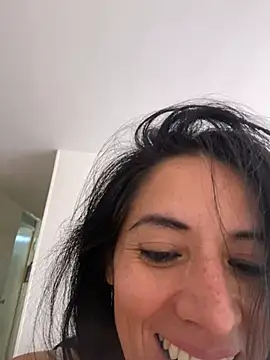 Chatroom en direct de Mila_rebel