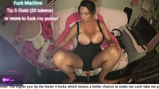 غرفة دردشة nikki_juggs المباشرة