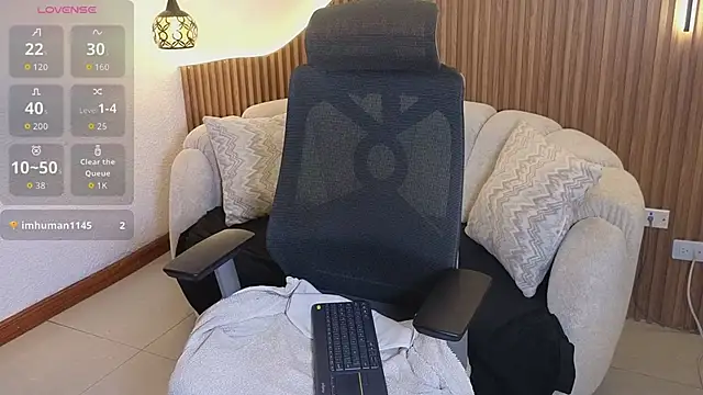sky_vg élő chatszobája