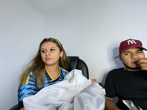 Sala de chat en directo de alison_parkerrr26