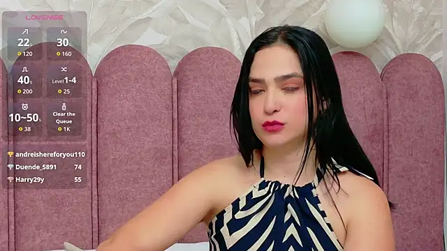 Chat soba uživo modela Laurent-Rose