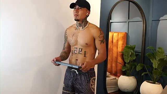 JhonyWesttのライブセックスカメラショー
