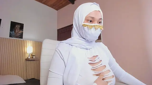 Chat soba uživo modela LittleNoor