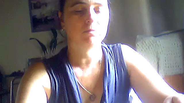 Chat soba uživo modela AniaCool77