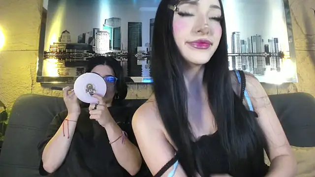 ห้องแชทสดของ liiilyrose
