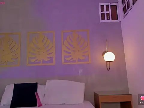 Chat soba uživo modela katnissa_x