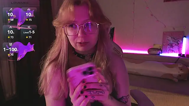 ห้องแชทสดของ henby_streamss