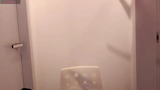 Živá chatovací místnost tang-002