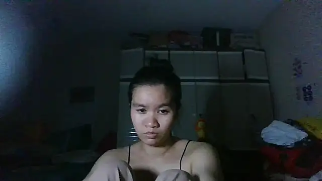 ห้องแชทสดของ LilianStratakos
