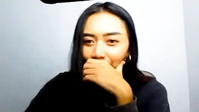 Bilik Sembang Langsung KristieOrtmann