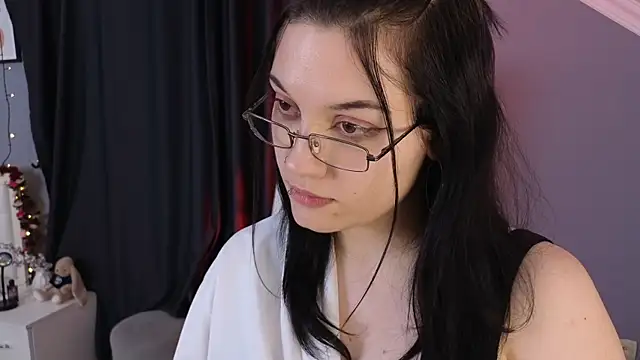Pokój czatu na żywo – Veronica_McKinney