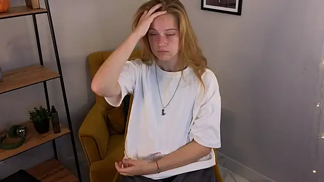 غرفة دردشة Tiffany__Long المباشرة