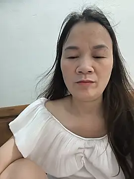 Živá chatovací místnost Lye_lovely