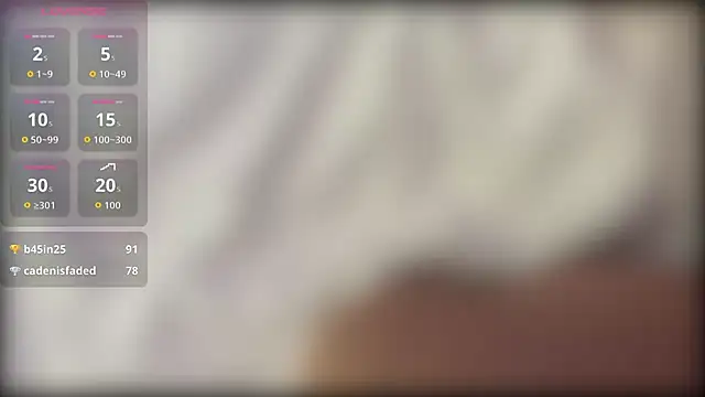 Julie_amazing – Naživo chatovacia miestnosť