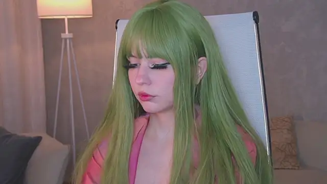 YunaLeaf's Live Chat Room