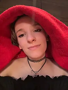 Liya__Loven Live chat-huone