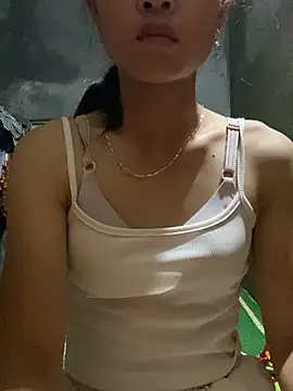 Sala de chat ao vivo de Miuuu22