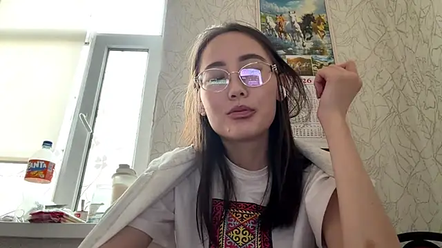 VickieTrudo   – live chatrum