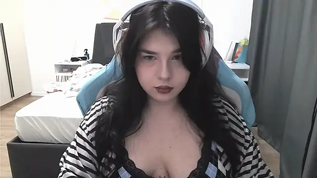 LunarMia Cameră chat live