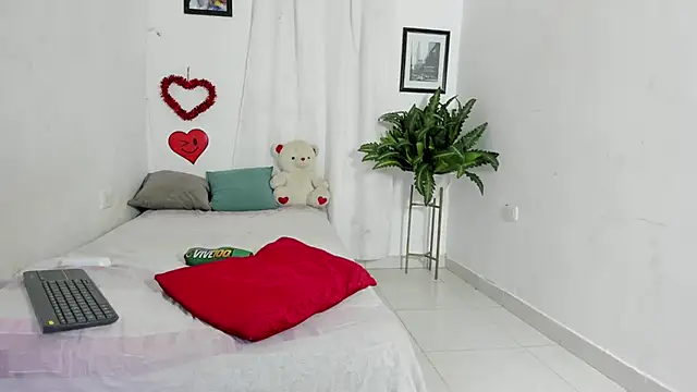 Phòng Chat Trực Tiếp keilyy_smith