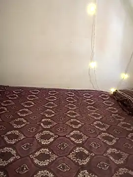 غرفة دردشة DBABY_ المباشرة