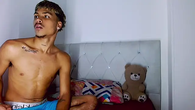 Show de sexo ao vivo de Angel_foxc13