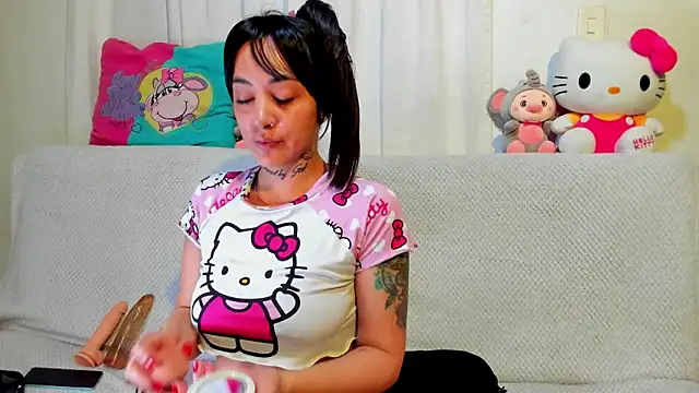 Abbyhally live-chat rom