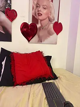 חדר צ'אט בשידור חי של SofiaVitali_
