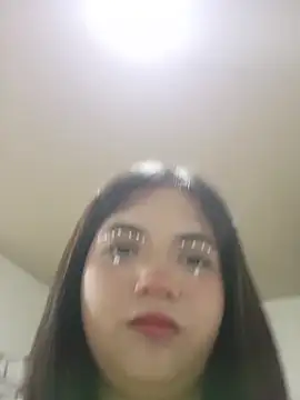 Meilin_cute Adlı Modelin Canlı Sohbet Odası