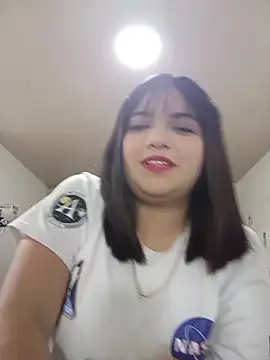 Meilin_cute Adlı Modelin Canlı Sohbet Odası