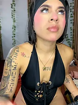 Sala de chat en directo de Eveliin__